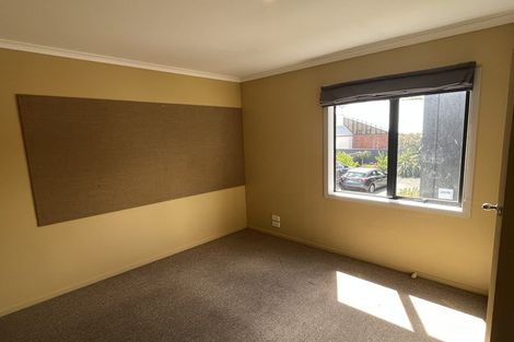 Photo of property in 1 Cleland Street, Palmerston North, 4410