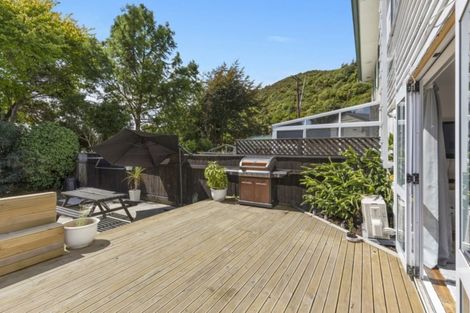 Photo of property in 28 Eldon Grove, Taita, Lower Hutt, 5019