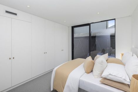 Photo of property in 65a Leinster Road, Merivale, Christchurch, 8014