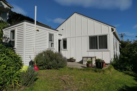 Photo of property in 13 Kainui Road, Raumati South, Paraparaumu, 5032