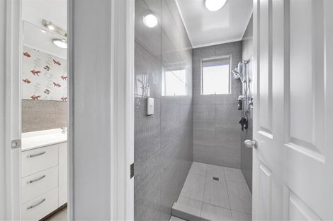 Photo of property in 16 Smeaton Road, Bell Block, New Plymouth, 4312