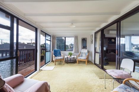 Photo of property in 48 Oceanbeach Road, Mount Maunganui, 3116