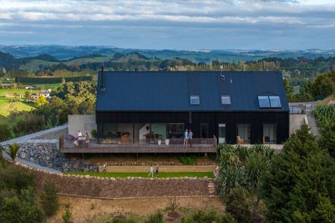 Photo of property in 47 Stonelea Way, Maunu, Whangarei, 0179