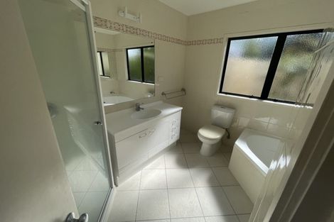 Photo of property in 9 Danbury Drive, Torbay, Auckland, 0630