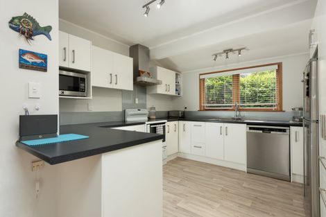 Photo of property in 11 Sharyn Place, Brookfield, Tauranga, 3110