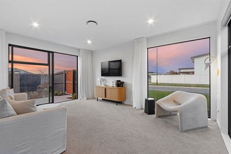 Photo of property in 22 Timara Crescent, Marshland, Christchurch, 8083