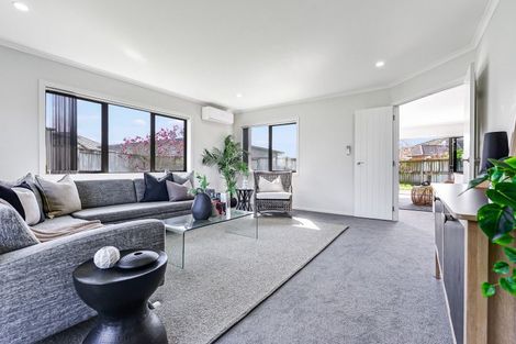 Photo of property in 8 Mosslea Court, Rototuna North, Hamilton, 3210