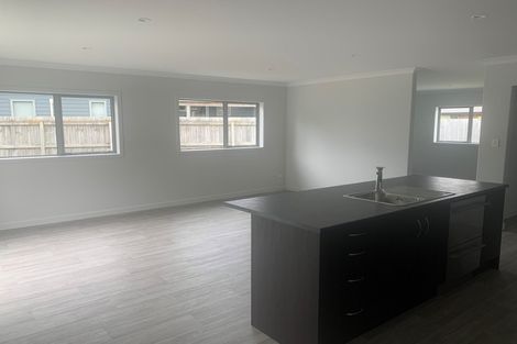 Photo of property in 8c Halyard Way, Mangawhai, 0505