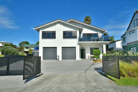 Photo of property in 8 Sunrise Boulevard, Snells Beach, 0920