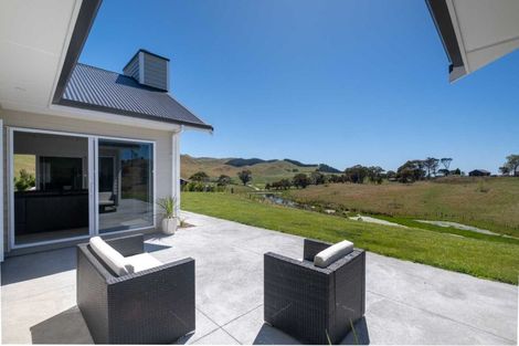 Photo of property in 11 Gonda Lane, Ocean Beach, 4294