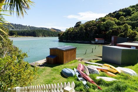 Photo of property in 10 Crescent Street, Purakaunui, Port Chalmers, 9081