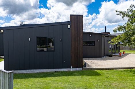 Photo of property in 15d Madison Street, Carterton, 5713