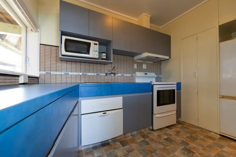 Photo of property in 3 Colenso Avenue, Hospital Hill, Napier, 4110