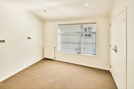 Photo of property in 12a Glenmore Street, Thorndon, Wellington, 6011