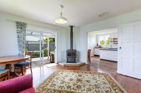 Photo of property in 21 Hall Street, Woodville, 4920