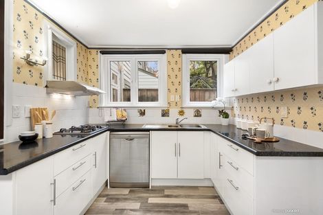 Photo of property in 259 Tinakori Road, Thorndon, Wellington, 6011