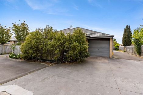 Photo of property in 15/10 Collins Street, Addington, Christchurch, 8024