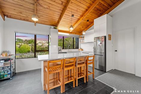 Photo of property in 2/30 Seymour Road, Sunnyvale, Auckland, 0612