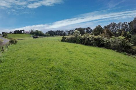 Photo of property in 224 Whakamara Road, Manutahi, Hawera, 4672