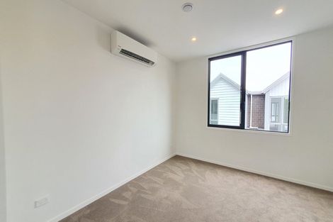 Photo of property in 3/2a Walsall Street, Avondale, Auckland, 1026