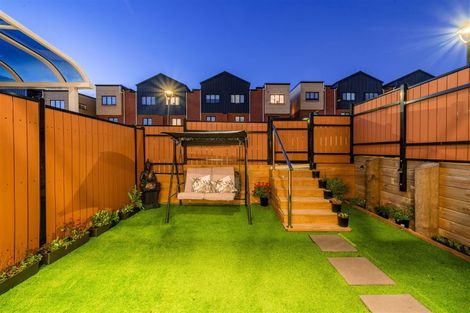 Photo of property in 4 Treeline Lane, Flat Bush, Auckland, 2019
