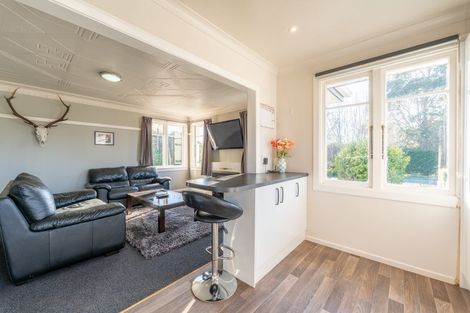 Photo of property in 14 Bathgates Road, Waimate, 7980