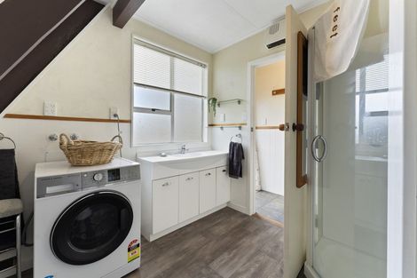 Photo of property in 24 Eureka Street, Alexandra, 9320