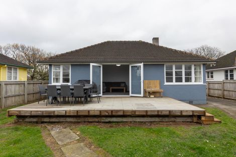 Photo of property in 21 Cardiff Street, Awapuni, Palmerston North, 4412