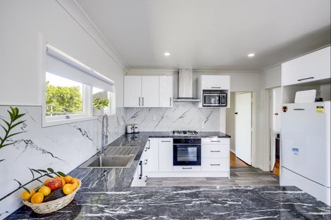 Photo of property in 37 Wycliffe Street, Onekawa, Napier, 4110