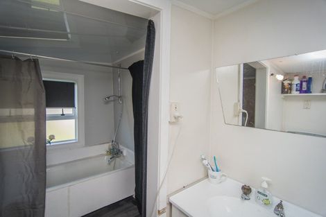 Photo of property in 18 Buchanan Street, Parkside, Timaru, 7910