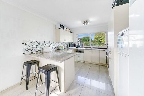 Photo of property in 47 Aarts Avenue, Manurewa, Auckland, 2102