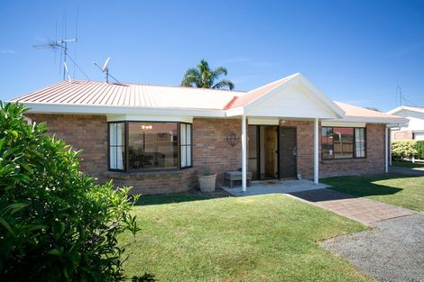 Photo of property in 36b Clare Street, Cambridge, 3434