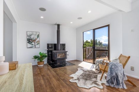 Photo of property in 12 Tremaine Place, Camborne, Porirua, 5026