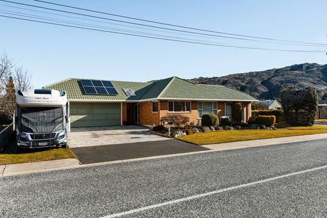 Photo of property in 39 Hazlett Street, Clyde, 9330