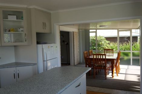 Photo of property in 16 Tuakau Road, Pukekohe, 2120