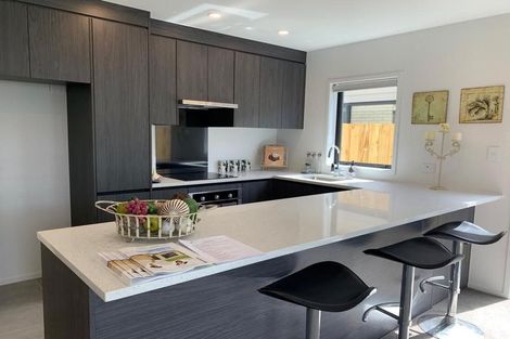 Photo of property in 9 Poutawa Lane, Clarks Beach, 2122