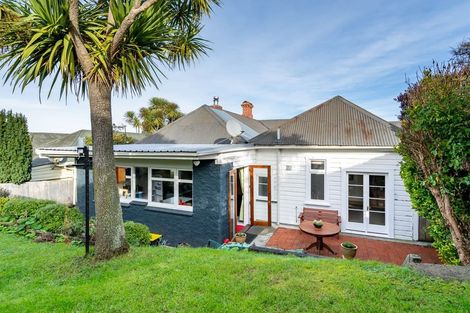 Photo of property in 16 Clifford Street, Dalmore, Dunedin, 9010