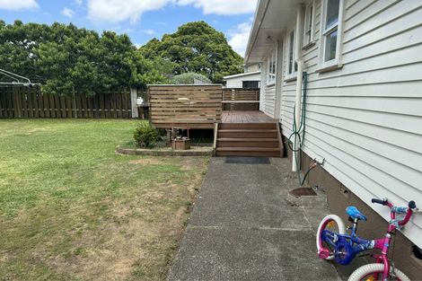 Photo of property in 42 Beeston Crescent, Manurewa, Auckland, 2102