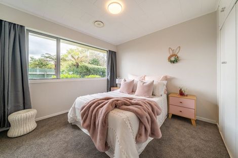Photo of property in 1a Bracken Street, Wallaceville, Upper Hutt, 5018