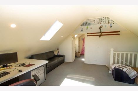 Photo of property in 20b Manuka Street, Otaki Beach, Otaki, 5512