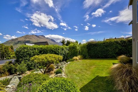 Photo of property in 688 Peninsula Road, Kelvin Heights, Queenstown, 9300