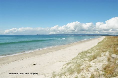 Photo of property in 10 Waimanu Place, Ruakaka, 0116