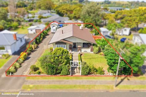 Photo of property in 17 Sarjeant Street, Gonville, Whanganui, 4500