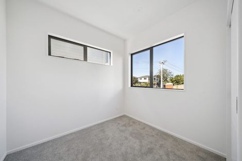 Photo of property in 10 Clendon Place, Manurewa, Auckland, 2102