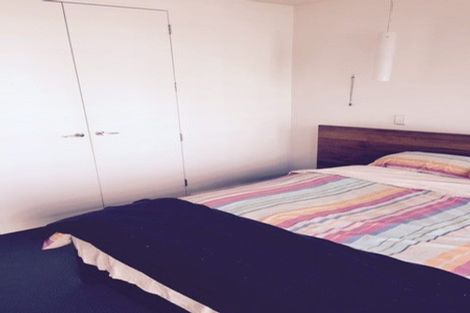 Photo of property in Montreaux Apartments, 5e/164 The Terrace, Wellington Central, Wellington, 6011