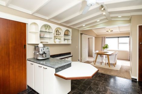 Photo of property in 118 Charles Street, Westshore, Napier, 4110