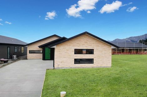 Photo of property in 36 Longview Drive, Lake Hawea, 9382