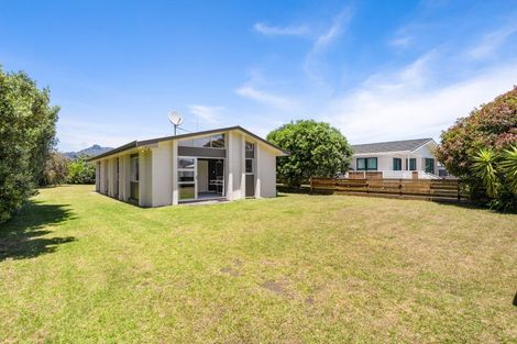 Photo of property in 108 Linton Crescent, Whangamata, 3620