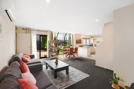 Photo of property in 2/44 London Street, Richmond, Christchurch, 8013