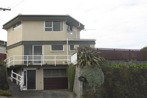 Photo of property in 4a Scott Street, Moturoa, New Plymouth, 4310